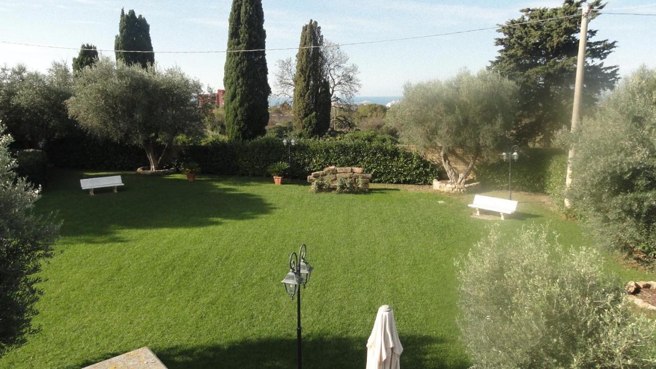 Bed And Breakfast La Corte Degli Ulivi Civitavecchia Εξωτερικό φωτογραφία